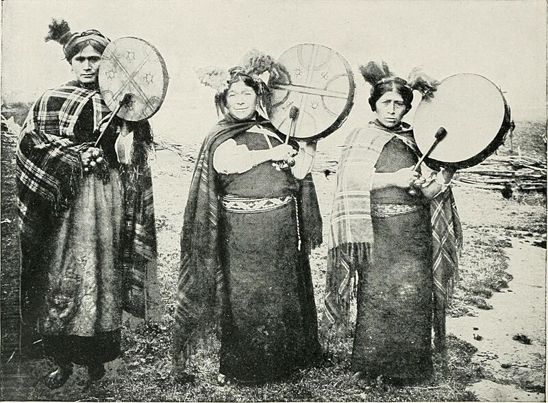 Mapuche Machis (2)
