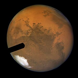 Archivo:Mars close encounter (captured by the Hubble Space Telescope)