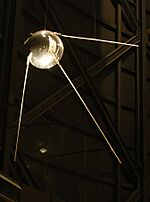 Archivo:Sputnik 1