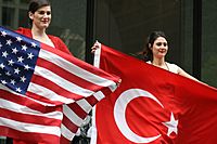 Archivo:US-Turkish pride, Chicago