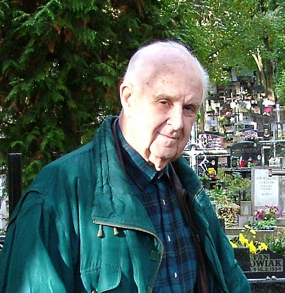 2004-10-10 2243-Waclaw Szybalski-2004