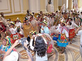Anuncian carnaval de Andahuaylas (6926392781).jpg