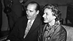 Archivo:Bergman with Rossellini