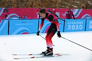 Archivo:Biathlon at the 2020 Winter Youth Olympics – Boys' individual 0497
