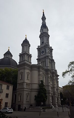 Archivo:Blessed Sacrament Cathedral in Sacramento California 01