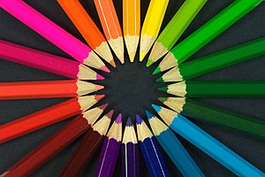 Archivo:Colouring pencils