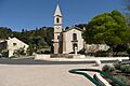 Eglise à Lamanon 2