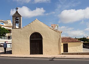 Archivo:Ermita de San Isidro El Labrador, Tenerife, San Isidro (13)