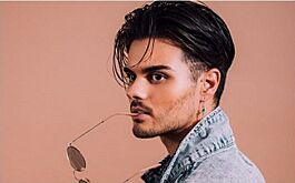 Eurovisión Junior 2024 guests (Abraham Mateo).jpg