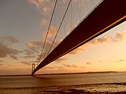 Archivo:Humber Bridge Sunset Wideshot