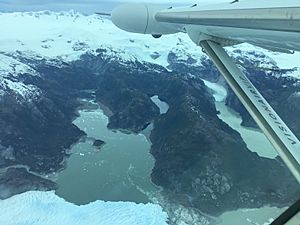 Archivo:Ice Field Caps patagonia