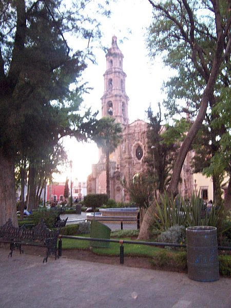 Jardín del encino - panoramio