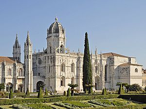 Archivo:Léglise Sainte-Marie et le monastère des Hiéronymites (Lisbonne) (1454116766)