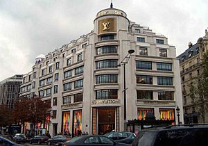 Archivo:Louis-Vuitton-Paris