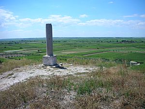 Archivo:Monumento Battaglia di Canne