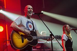 Archivo:Noel Performing 2019