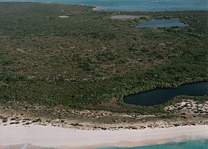 Archivo:PlanaLakes2