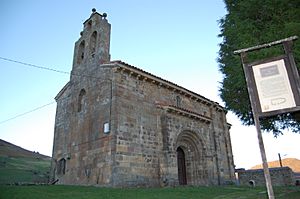 Archivo:Santiurde-Rioseco-Iglesia-San-Andres-4