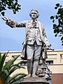Statua Vanvitelli Caserta f01