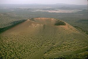 Archivo:Sunset Crater10a