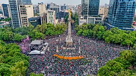 Archivo:Vista áerea de la celebración por victoria de México ante Sudáfrica 2-0 - Mundial 2026 - 03