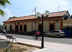 Archivo:Alcaldía de Municipio simón planas-sarare 