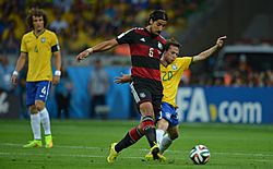 Archivo:Brazil vs Germany, in Belo Horizonte 07