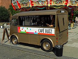 Archivo:Cafe Buzz w Gdańsku