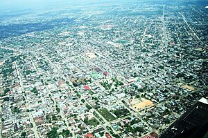 Archivo:Centro urbano de Pucallpa