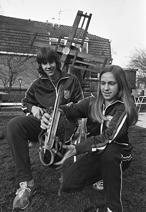 Archivo:Eric Heiden and Beth Heiden 1977