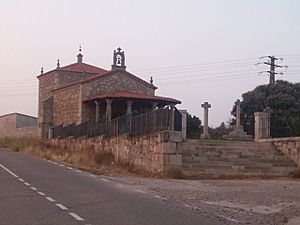 Archivo:Ermita San Antonio Montehermoso restaurada