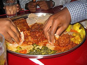 Archivo:Ethiopian food