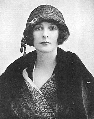 Archivo:Freda Dudley Ward