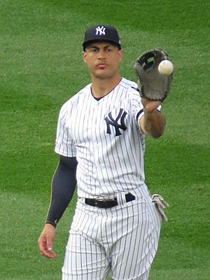 Archivo:Giancarlo Stanton 2019