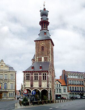 Archivo:Halletoren Tielt