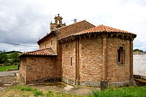 Iglesia de San Jorge (Manzaneda), concejo de Gozón - 09