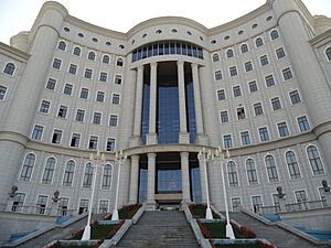 Archivo:National Library of Tajikistan, Dushanbe (7)