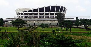 Archivo:National arts theatre (14981772010)
