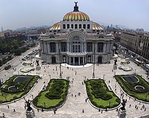 Archivo:Palacio de Bellas Artes