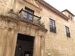 Archivo:Palacio de Mondragon - Plaza Mondragón, Ronda (14661139774)