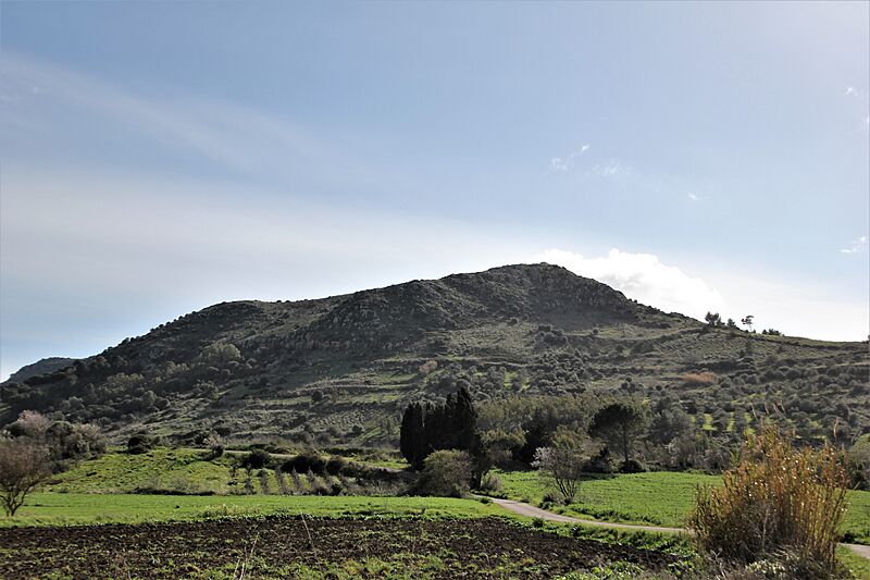 Sardara-Collinas, monte Fortuna (01)