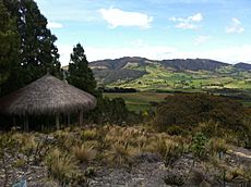 Archivo:Sesquilé, Cundinamarca, Colombia - panoramio