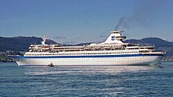 Archivo:Song of Norway Vigo (cropped)