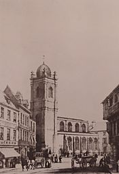 Archivo:St Crux, Pavement