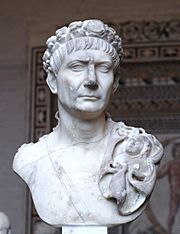 Archivo:Traianus Glyptothek Munich 72