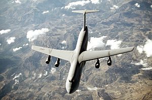 USAF C-5 Galaxy in flight.jpg