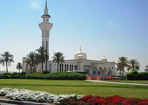 Archivo:Alwakhra Masjid