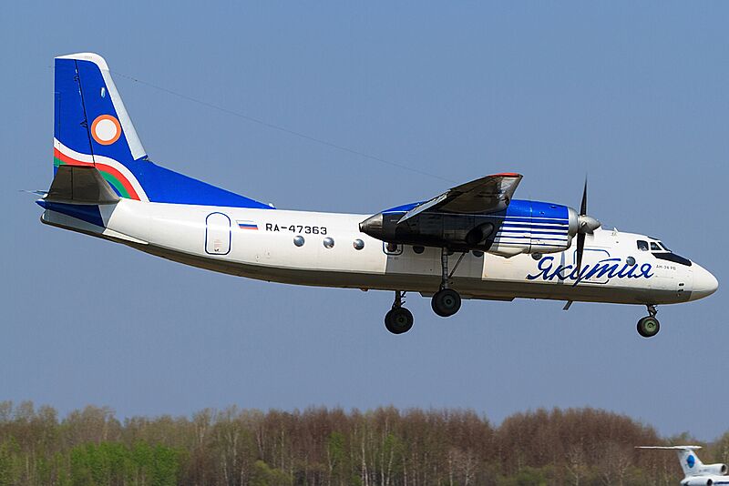 Antonov An-24 (Yakutia Airlines) (7195917218)