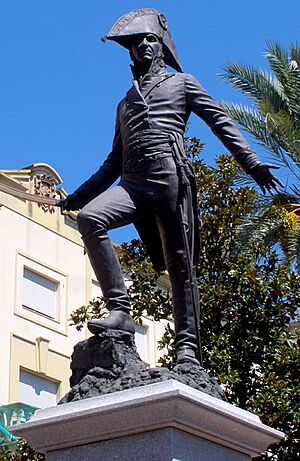Archivo:Badajoz - Avenida de Huelva, Monumento al General Menacho 2