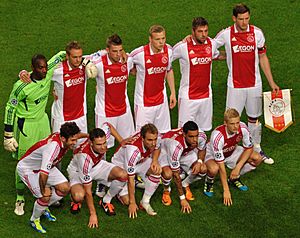 Archivo:Basis Elftal Ajax 14Sep2011